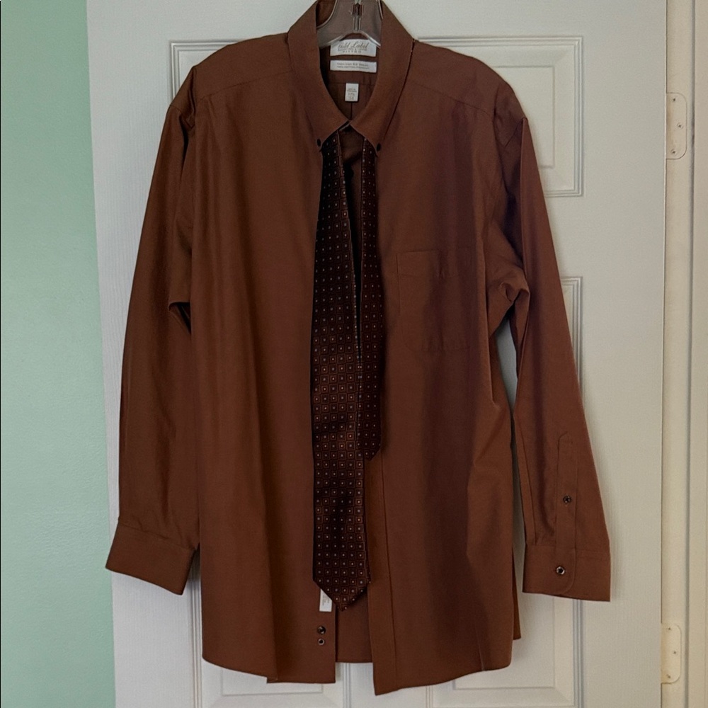 Roundtree & Yorke Rich Brown Dress Shirt with Brown Tie